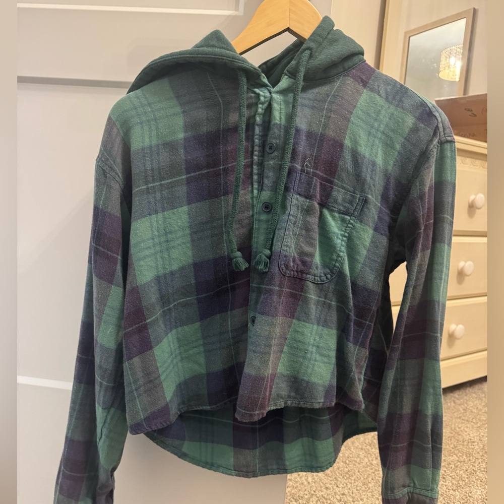 American Eagle Outfitters Green and Blue Cropped Hooded Flannel